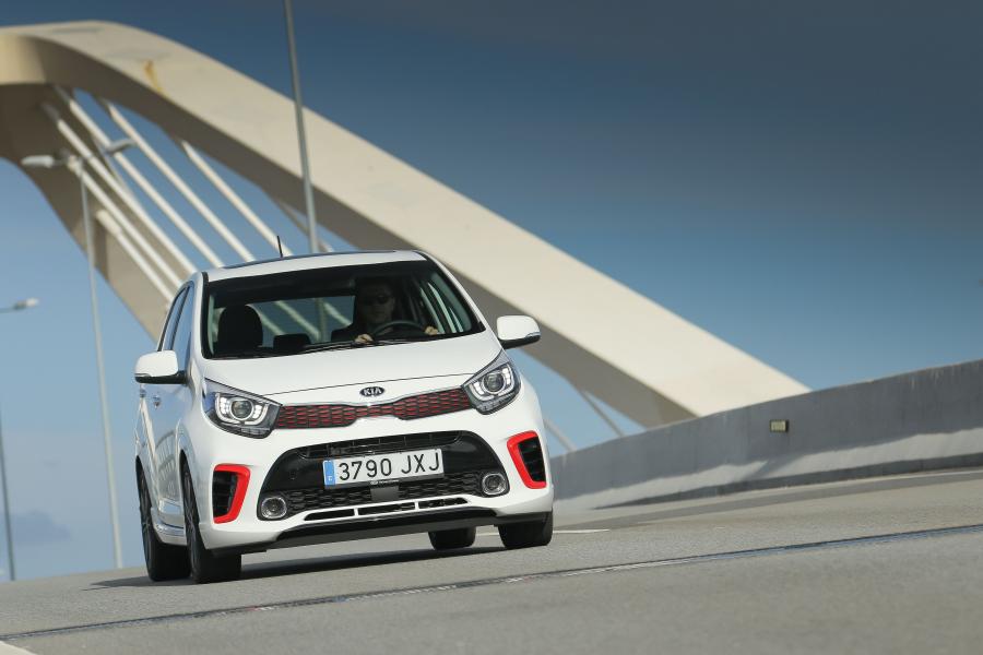  Kia Picanto GT Line 5-Door 2017 года  (WW) (фото 36 из 45)